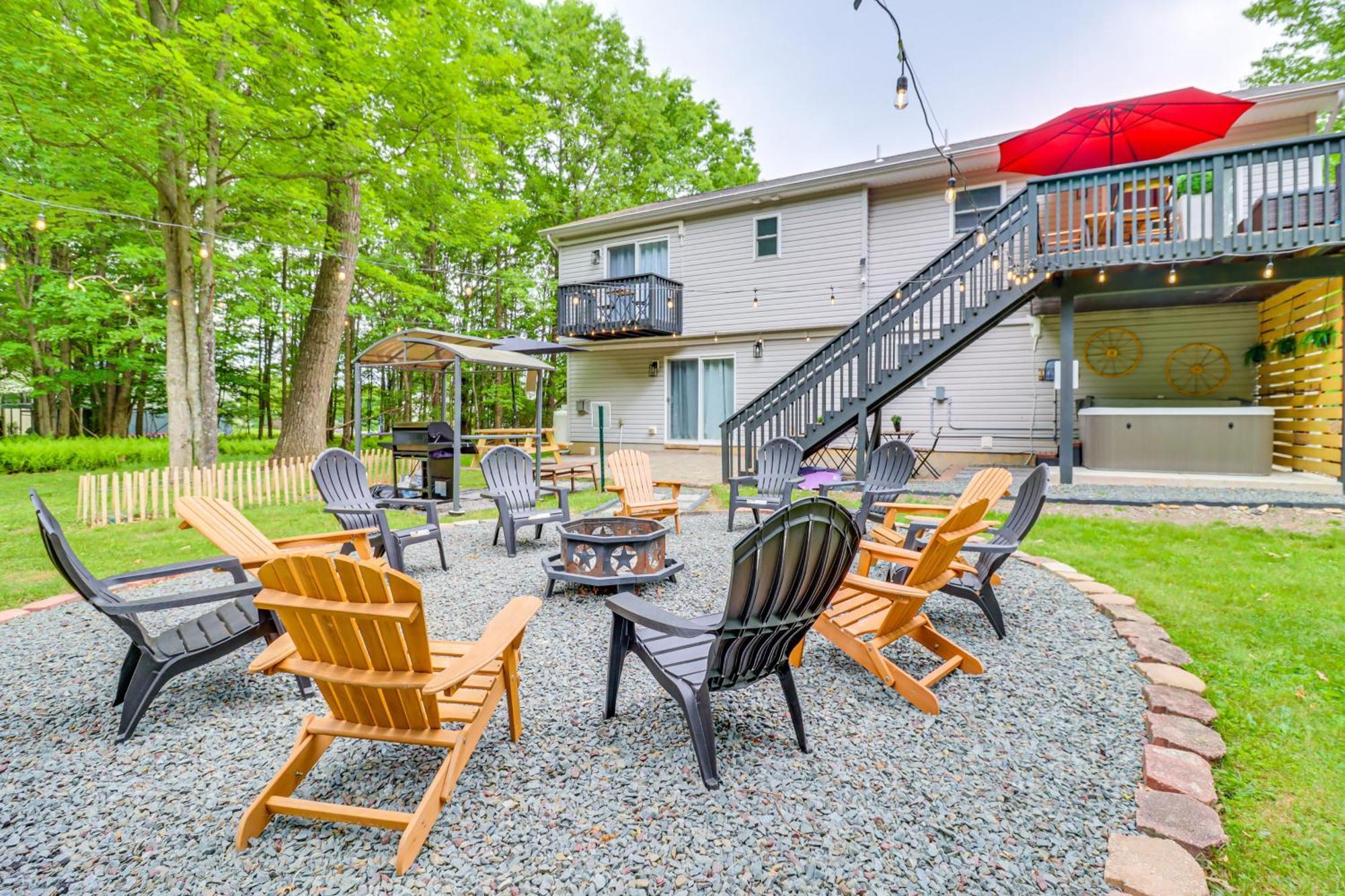 Spacious With Hot Tub And Fire Pit! * Long Pond